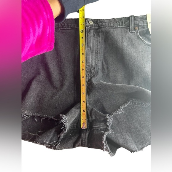 Abercrombie & Fitch The Mom Short High Rise 36/22 - Picture 13 of 16